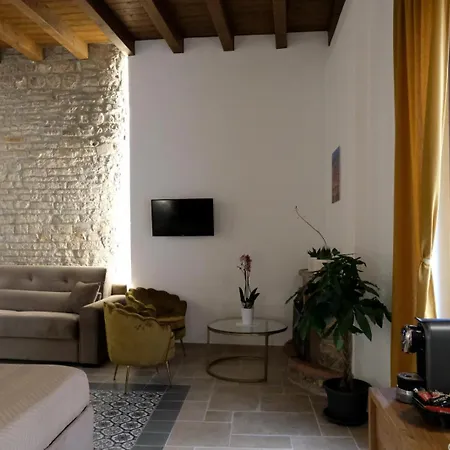 Alojamento de Acomodação e Pequeno-almoço Palazzo Matilde