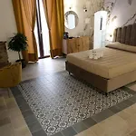 Palazzo Matilde فندق مبيت وإفطار