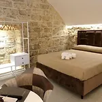 Palazzo Matilde Bari